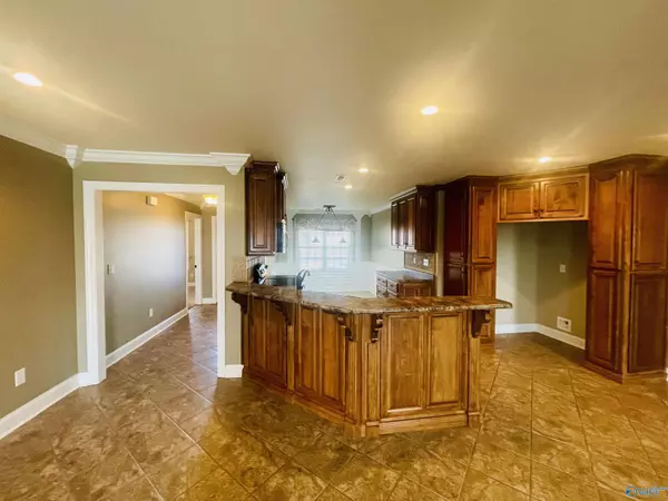 Toney, AL 35773,28364 Hinton Lane