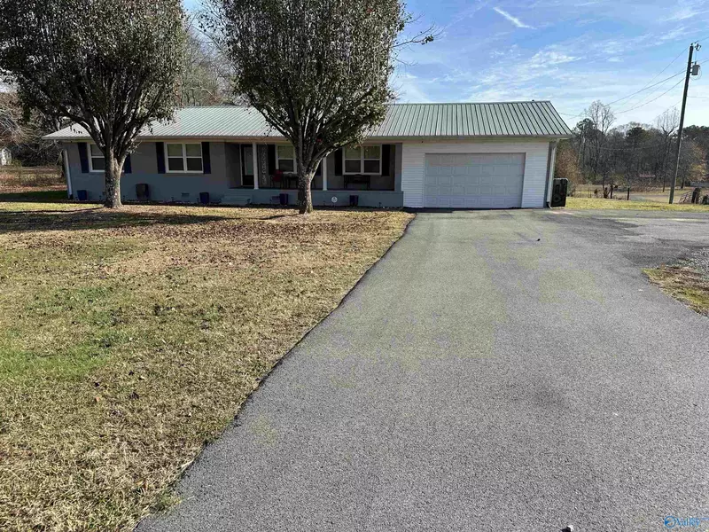 2626 Arley Lacey Road, Boaz, AL 35957