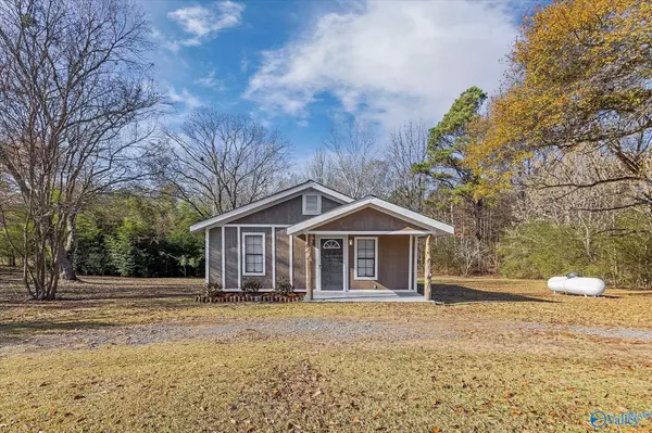 272 Weaver Road, Albertville, AL 35950