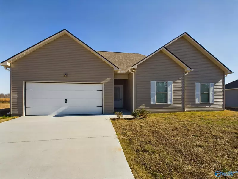 182 Graham Circle, Eva, AL 35621