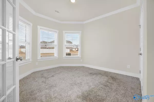 New Market, AL 35761,402 Arcanum Lane