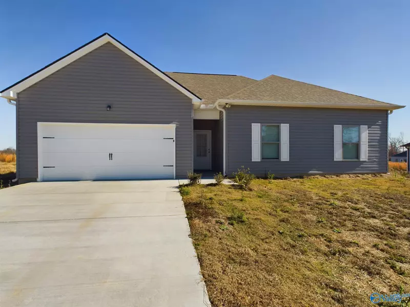 208 Graham Circle, Eva, AL 35621