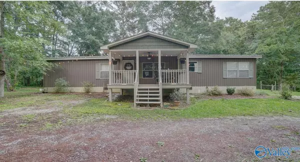 615 Creek Haven Road, Rainbow City, AL 35906