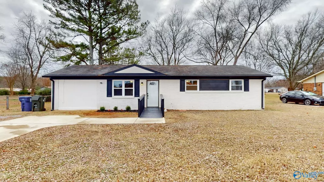 196 Joe Quick Road, Hazel Green, AL 35750