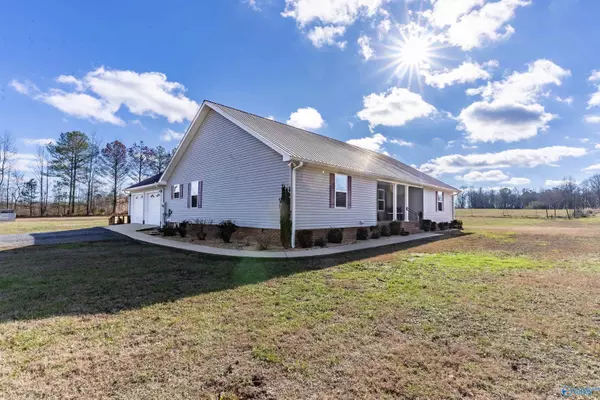 2618 County Road 90, Rainsville, AL 35986