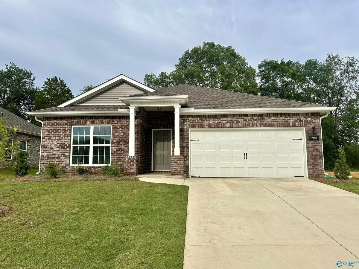 New Market, AL 35761,203 Sunny Springs Court