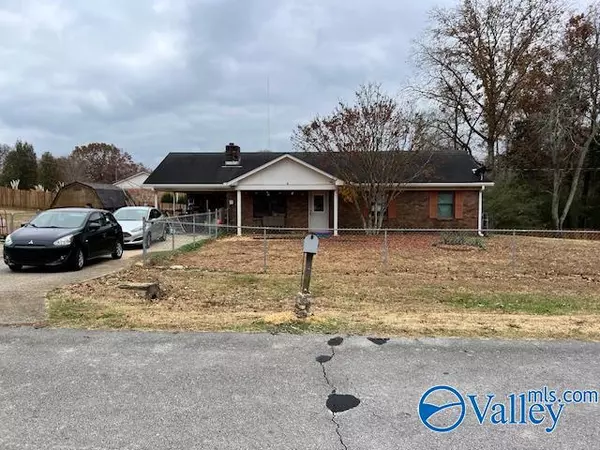 25 County Road 602, Rogersville, AL 35652