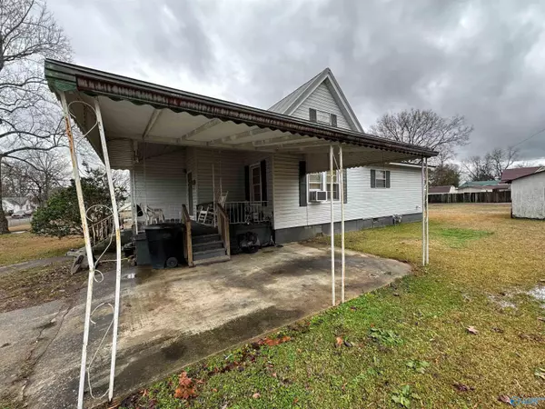 Gadsden, AL 35904,2 Loner Avenue