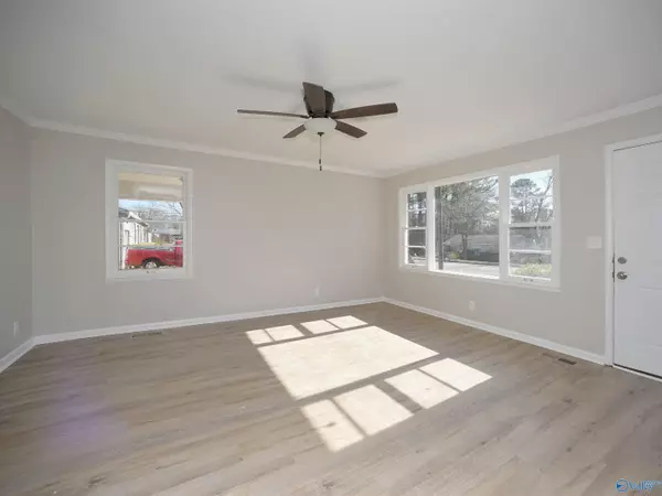 Huntsville, AL 35810,4816 Mastin Lake Road NW