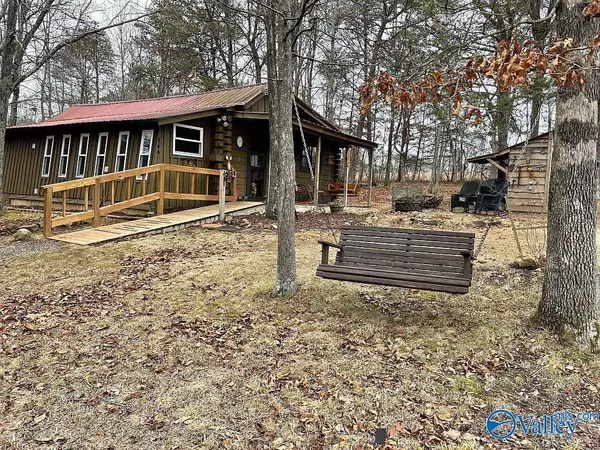 158 County Road 944, Mentone, AL 35984