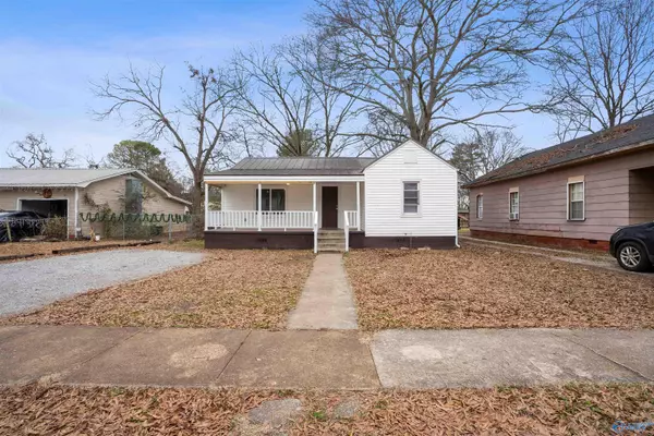 219 8th Avenue SW, Decatur, AL 35601