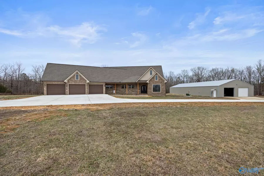 368 Husker Lane, Iron City, TN 38463