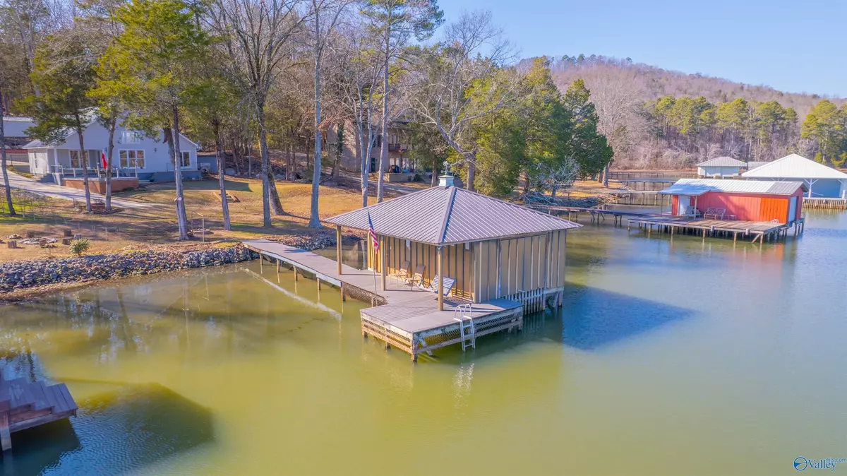 Scottsboro, AL 35769,300 Mink Creek Road