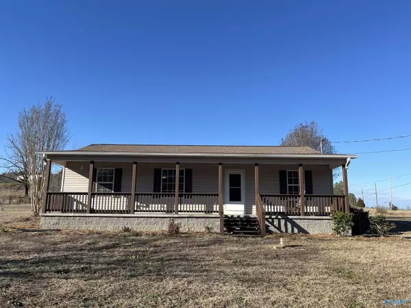 9076 Beaird Road, Hokes Bluff, AL 35903