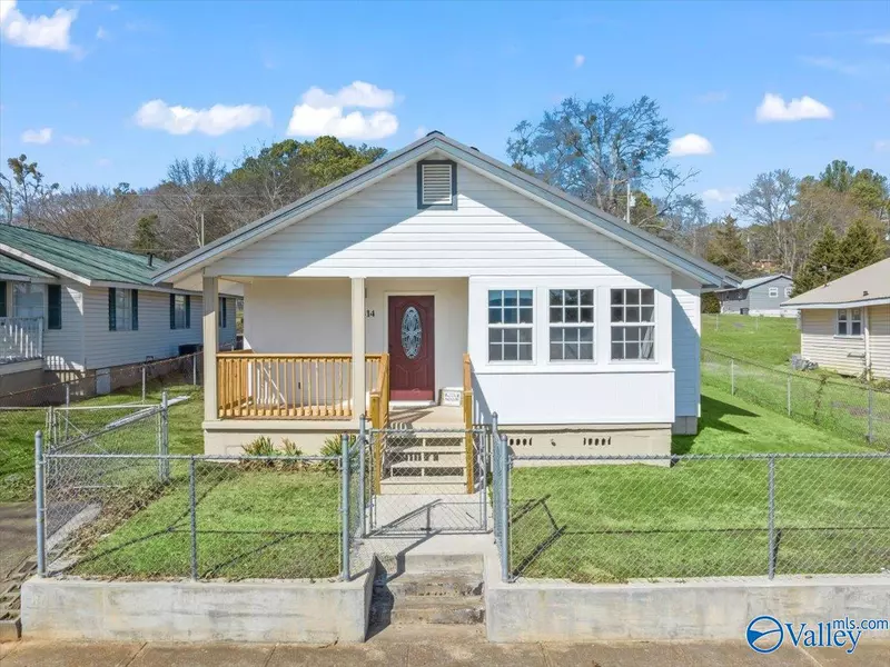 1814 Obrig Avenue, Guntersville, AL 35976