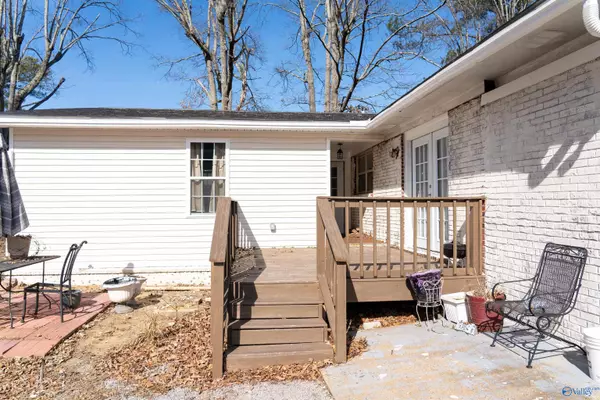 Hartselle, AL 35640,507 Monroe Street NW