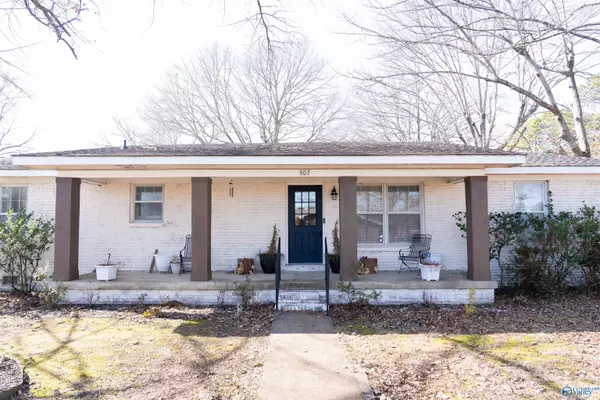 507 Monroe Street NW, Hartselle, AL 35640