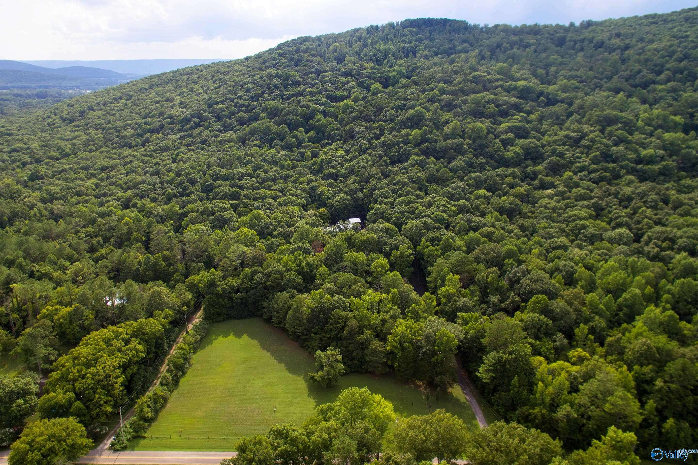 302 Shooting Star Trail, Gurley, AL 35748