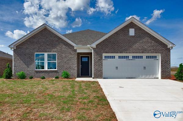 165 Whitner Drive, Hazel Green, AL 35750