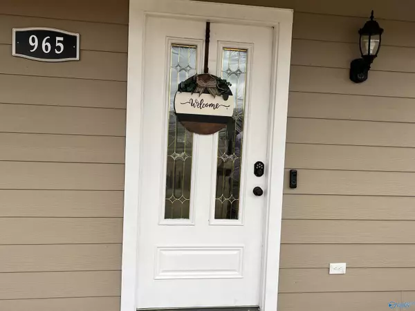 Cleveland, AL 35049,965 Five Points Road