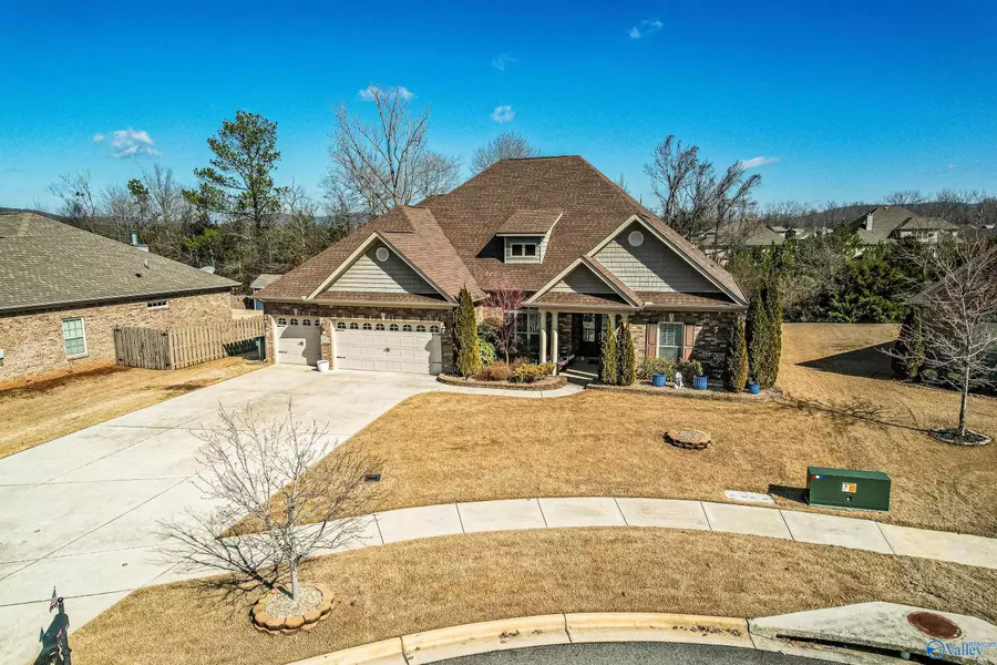 4553 Blairmont Drive, Owens Cross Roads, AL 35763