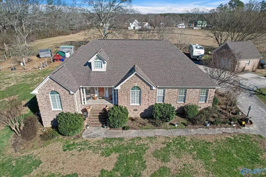 235 Dogwood Circle, Boaz, AL 35956