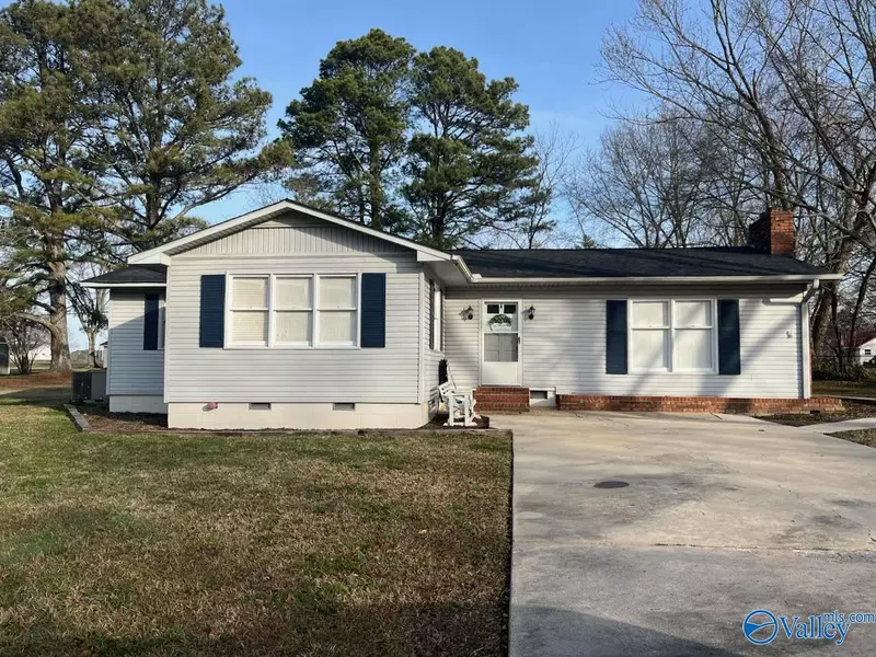 160 Noblitt Circle, Boaz, AL 35956