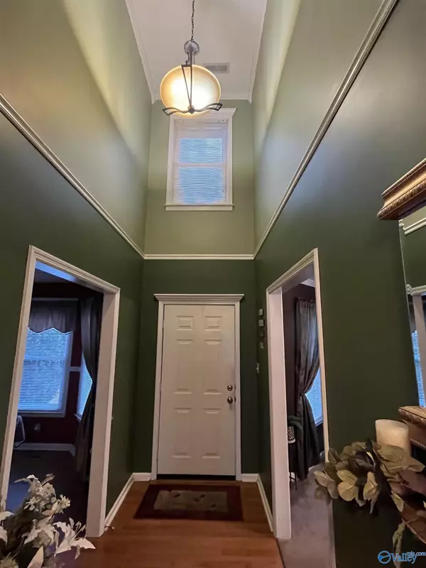 Tuscumbia, AL 35674,465 Renee Drive