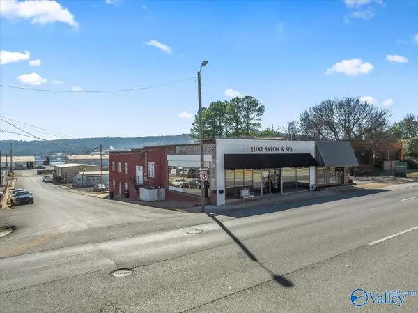 Guntersville, AL 35976,501 Blount Avenue