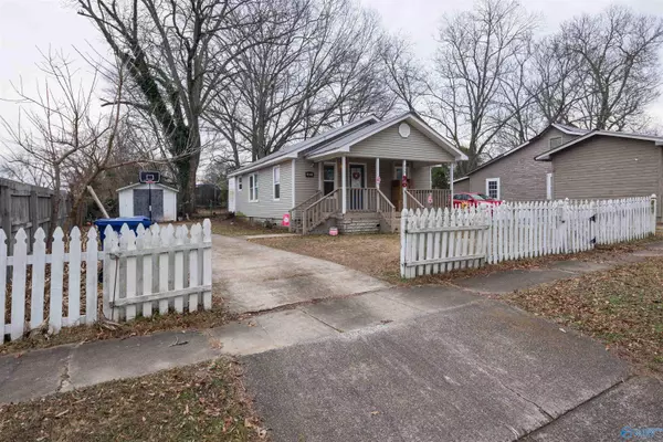 Albertville, AL 35950,313 Glover Street