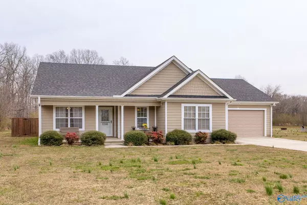 Athens, AL 35611,15546 Curtis Lane