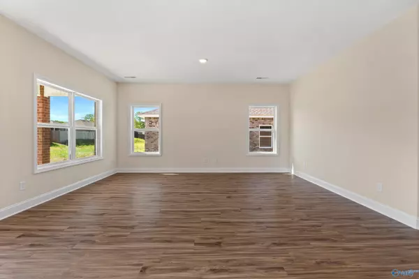 Toney, AL 35773,211 Pine Island Avenue