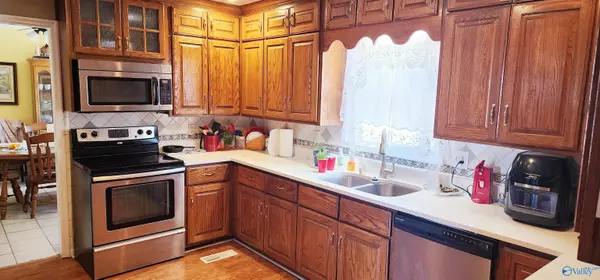 Hartselle, AL 35640,906 SW Tunsel Road SW