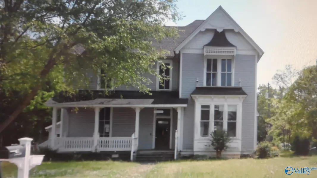 200 E 2nd Street, Oxford, AL 36203