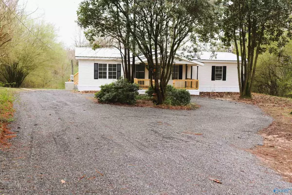 616 County Road 92, Logan, AL 35098