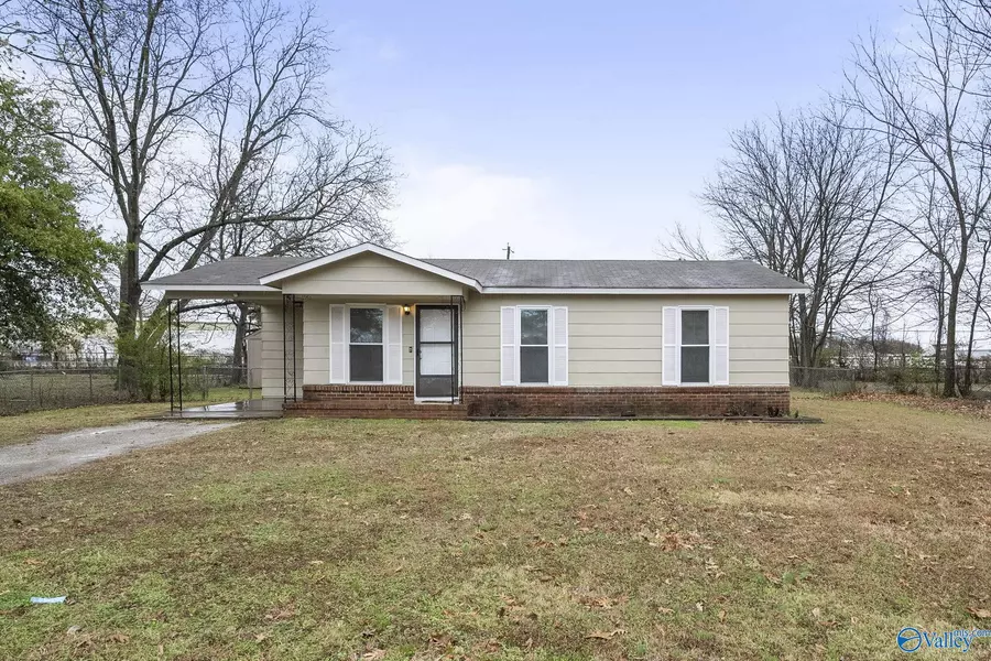 1516 Phillips Avenue SW, Decatur, AL 35601
