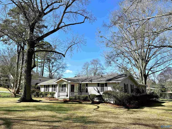 201 Hopkins Road, Gadsden, AL 35901