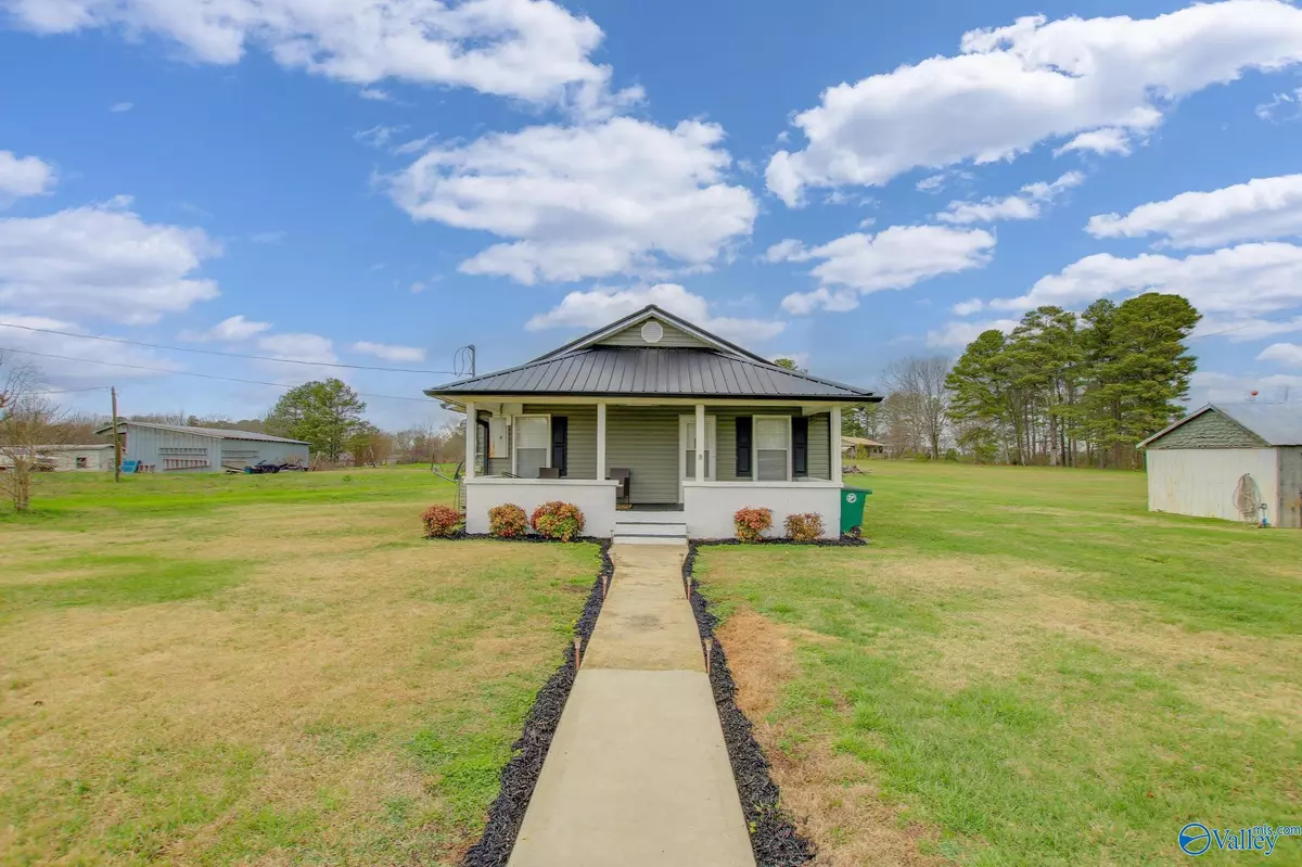 Falkville, AL 35622,27 County Road 1453