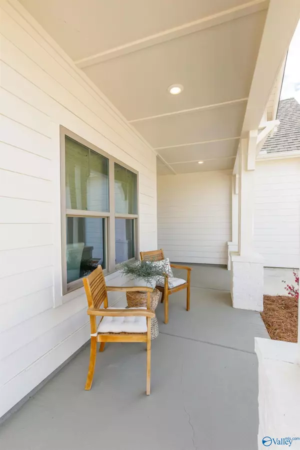 Trussville, AL 35173,5705 Longview Drive