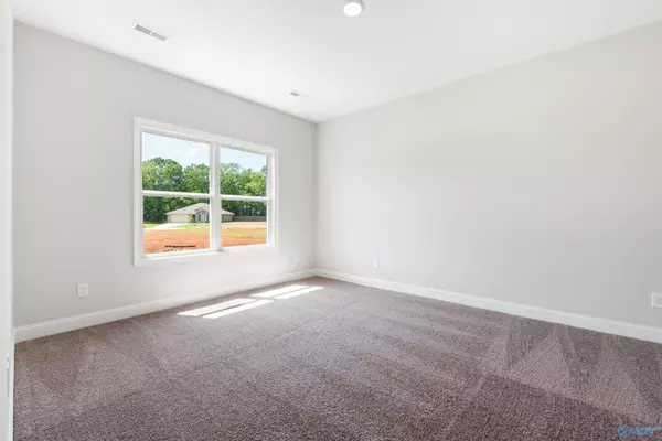 New Market, AL 35761,212 Sunny Springs Court