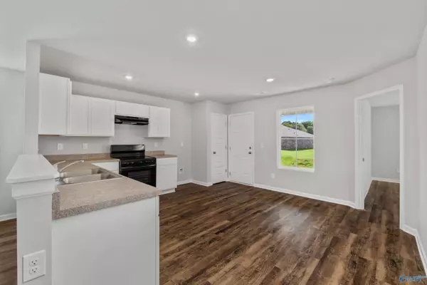 Toney, AL 35773,142 Joya Brook Way