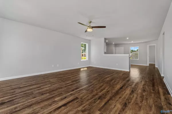 Toney, AL 35773,142 Joya Brook Way