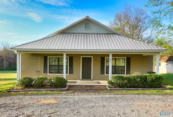 New Market, AL 35761,1683 New Market Road