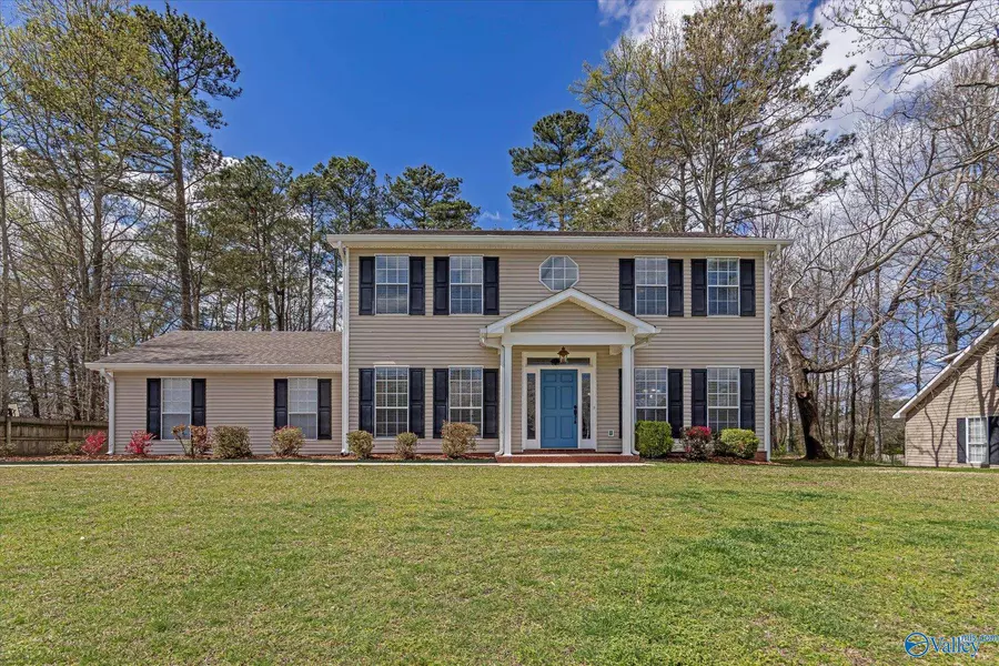 518 Mockingbird Lane, Albertville, AL 35950