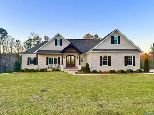 347 Mapleton Drive, Hamilton, AL 35570