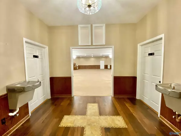 Hollytree, AL 35751,1354 County Road 12