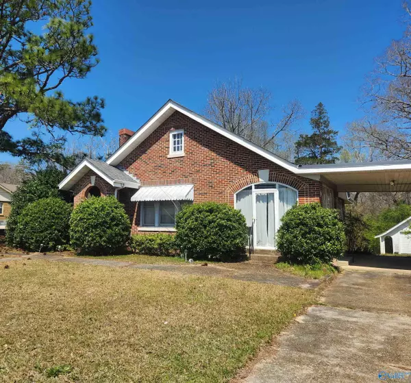 370 W Bexar Avenue, Hamilton, AL 35570