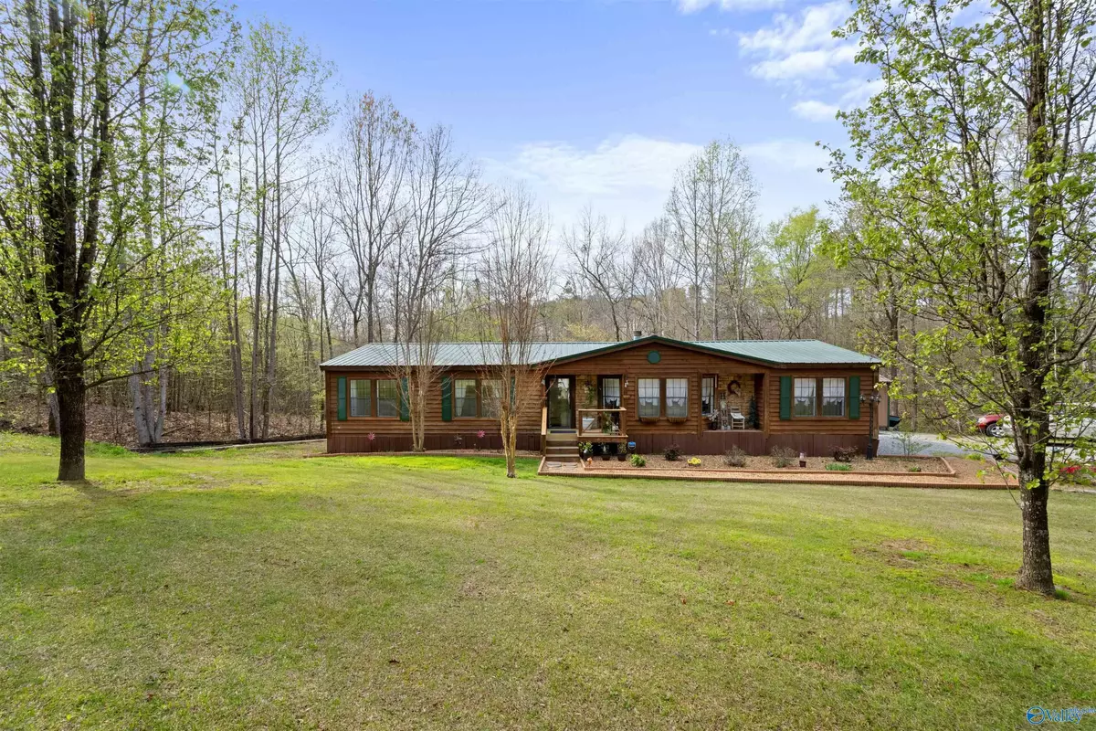 Hokes Bluff, AL 35903,2880 Riverview Drive