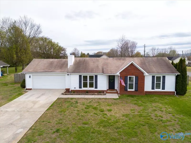 278 Saint Clair Drive, New Market, AL 35761