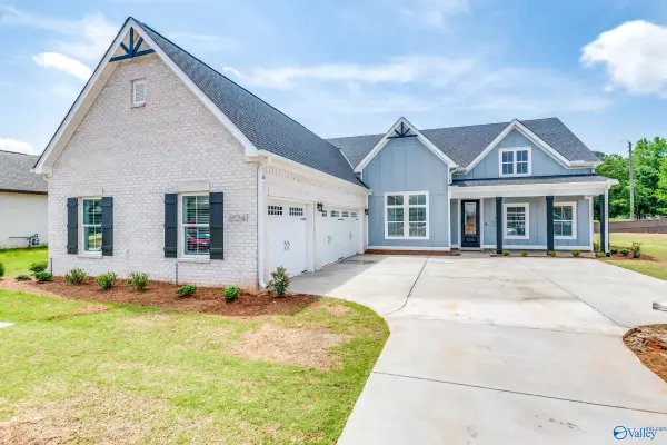 Owens Cross Roads, AL 35763,6041 Margie Collins Drive SE